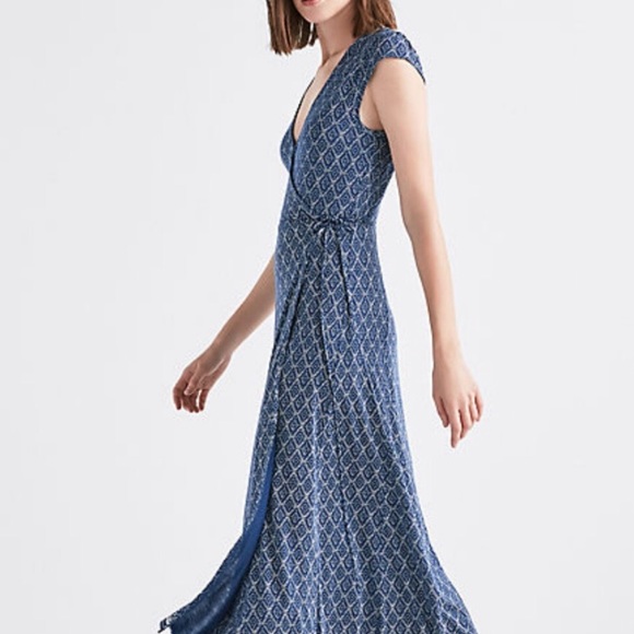 Lucky Brand Dresses & Skirts - New Lucky Brand Blue Border Maxi Dress Size L